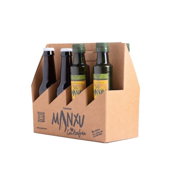 Pack cervezas y aceites Manxu, fondo blanco.